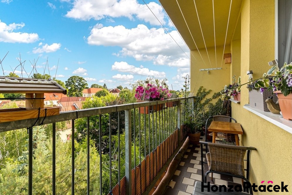 Prodej bytu Tr?ebes?ovska?, Horni? poc?ernice, Honza Pta?c?ek - realitni? makle?r? v Praze, realitni