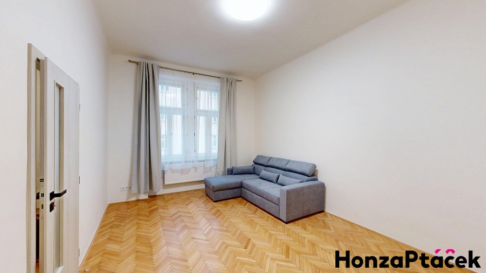 Pronájem bytu 2+kk,Schnirchova,Praha Honza Ptáček 