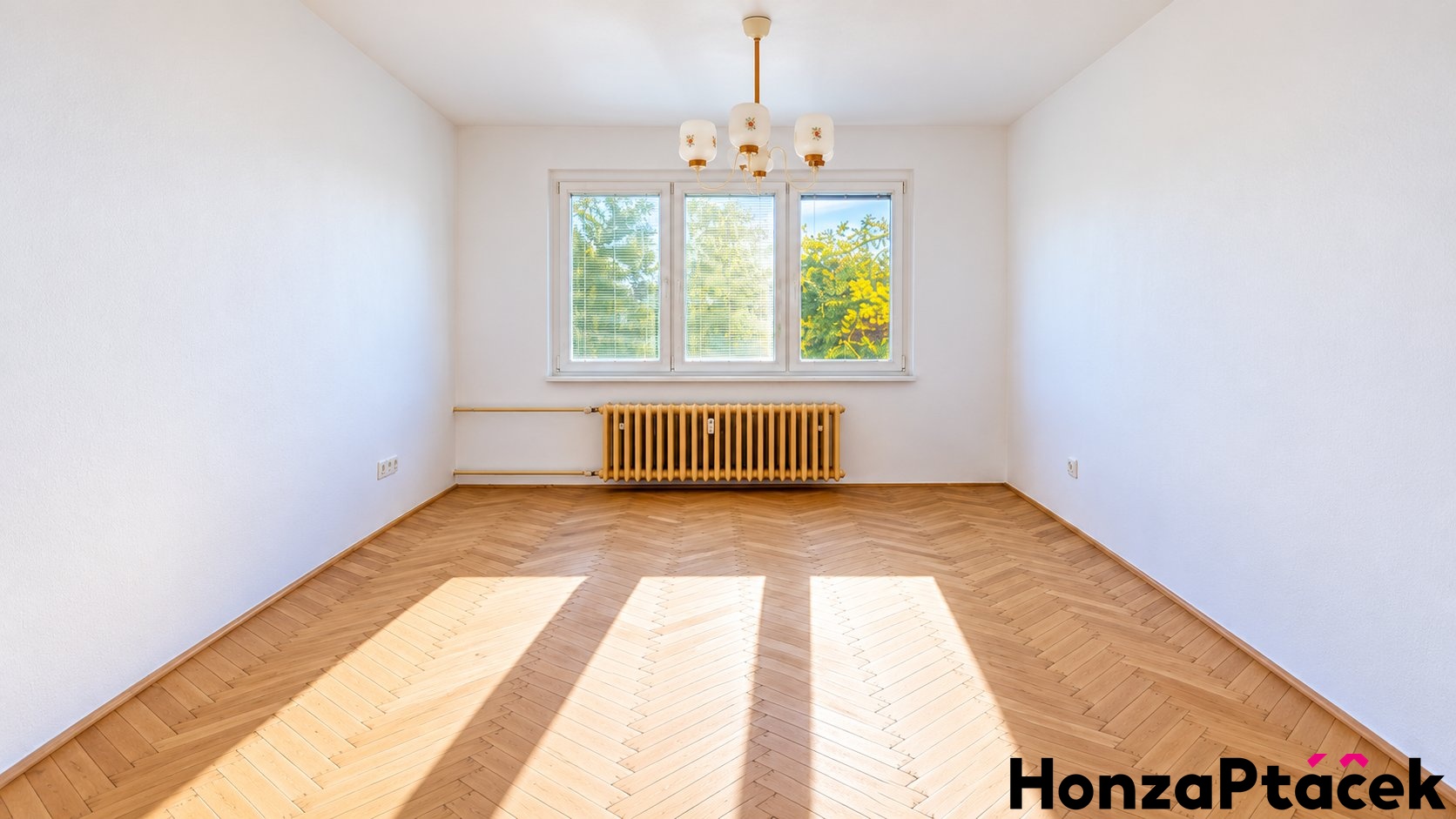 Prodej bytu 2+1 Kamerunská, Praha Honza Ptáček rea