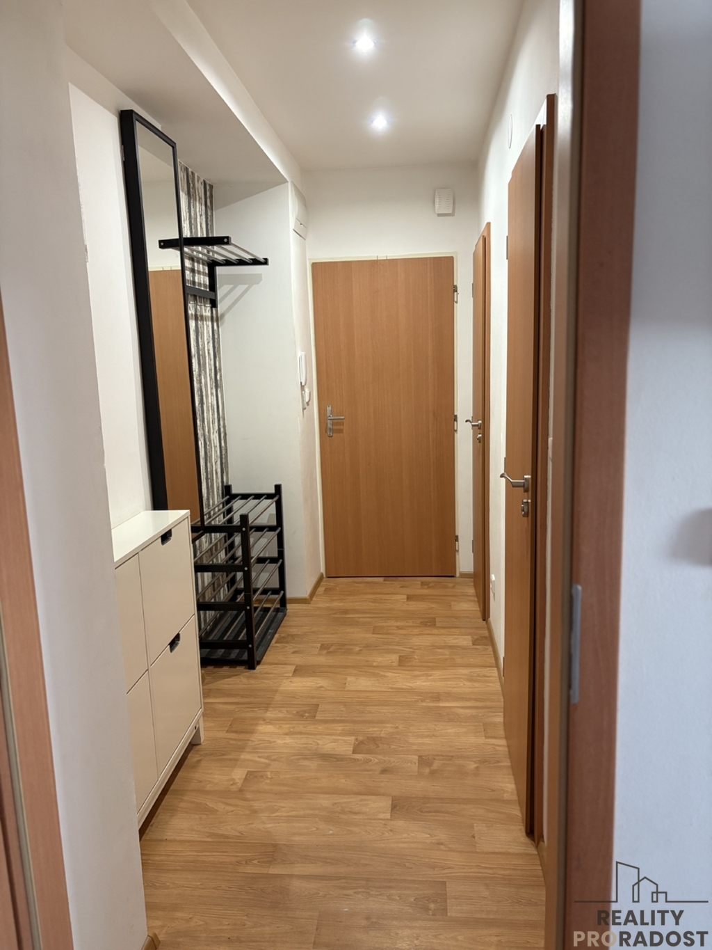 Pronájem bytu 2+kk Ivančice 13 000 Kč za měsíc, foto 2