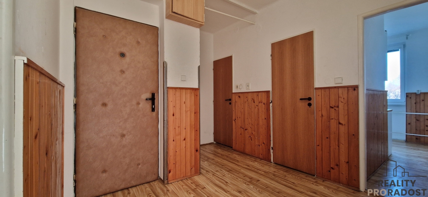 Byt 3+1 Kněžpole - chodba