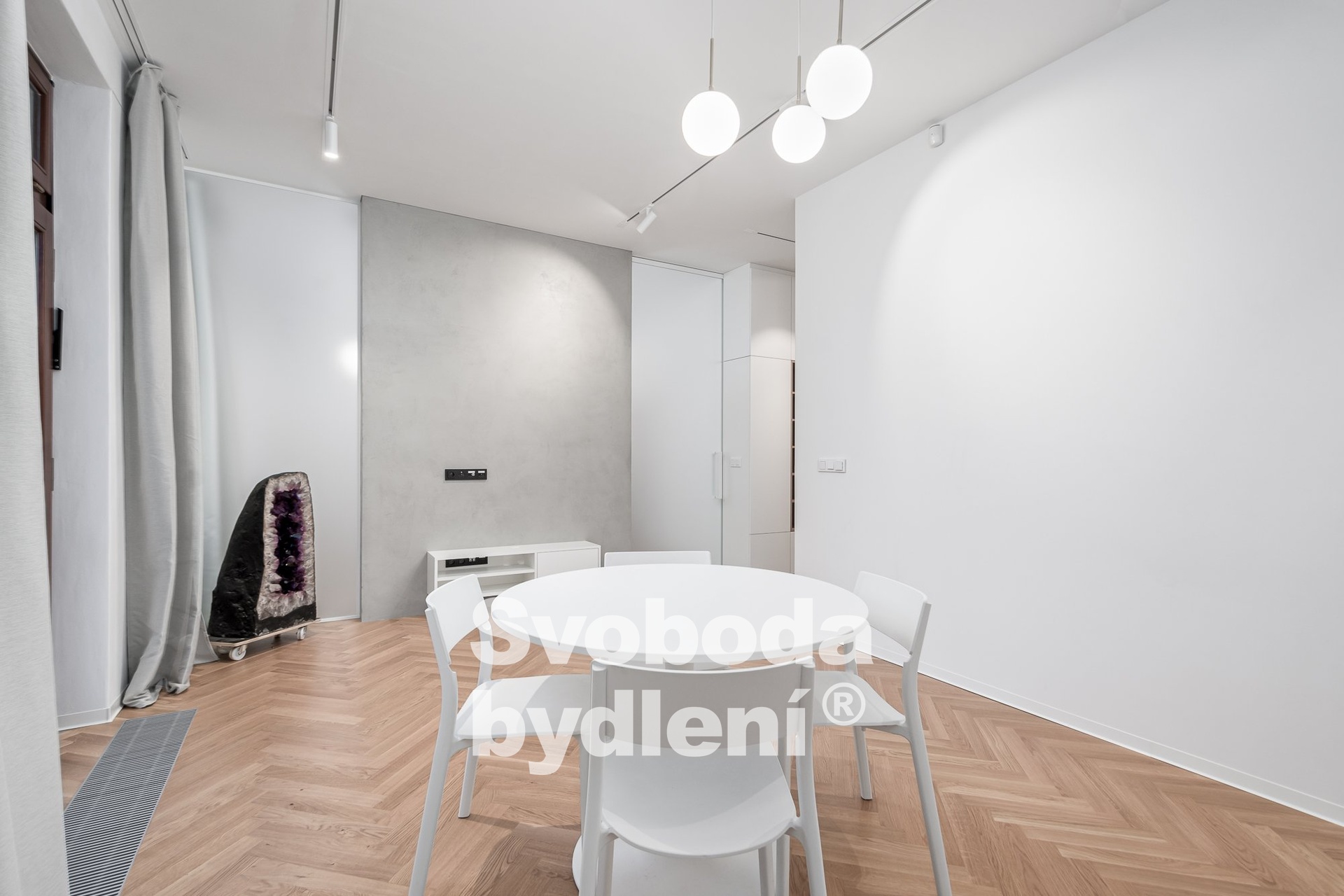 Heinemannova byt B-08