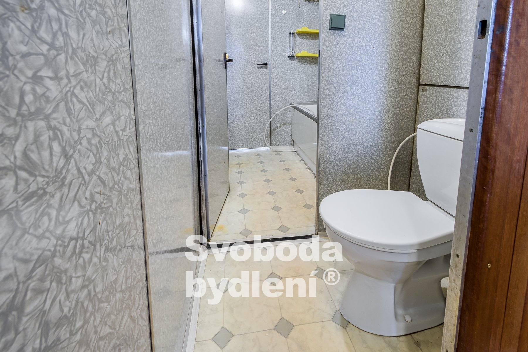 54 Samostatne? WC