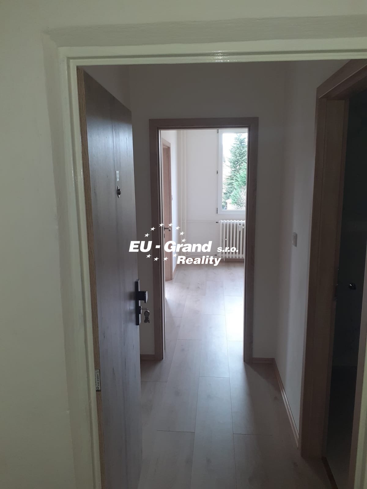 e191afbe-8427-431d-82eb-63398ce51bda