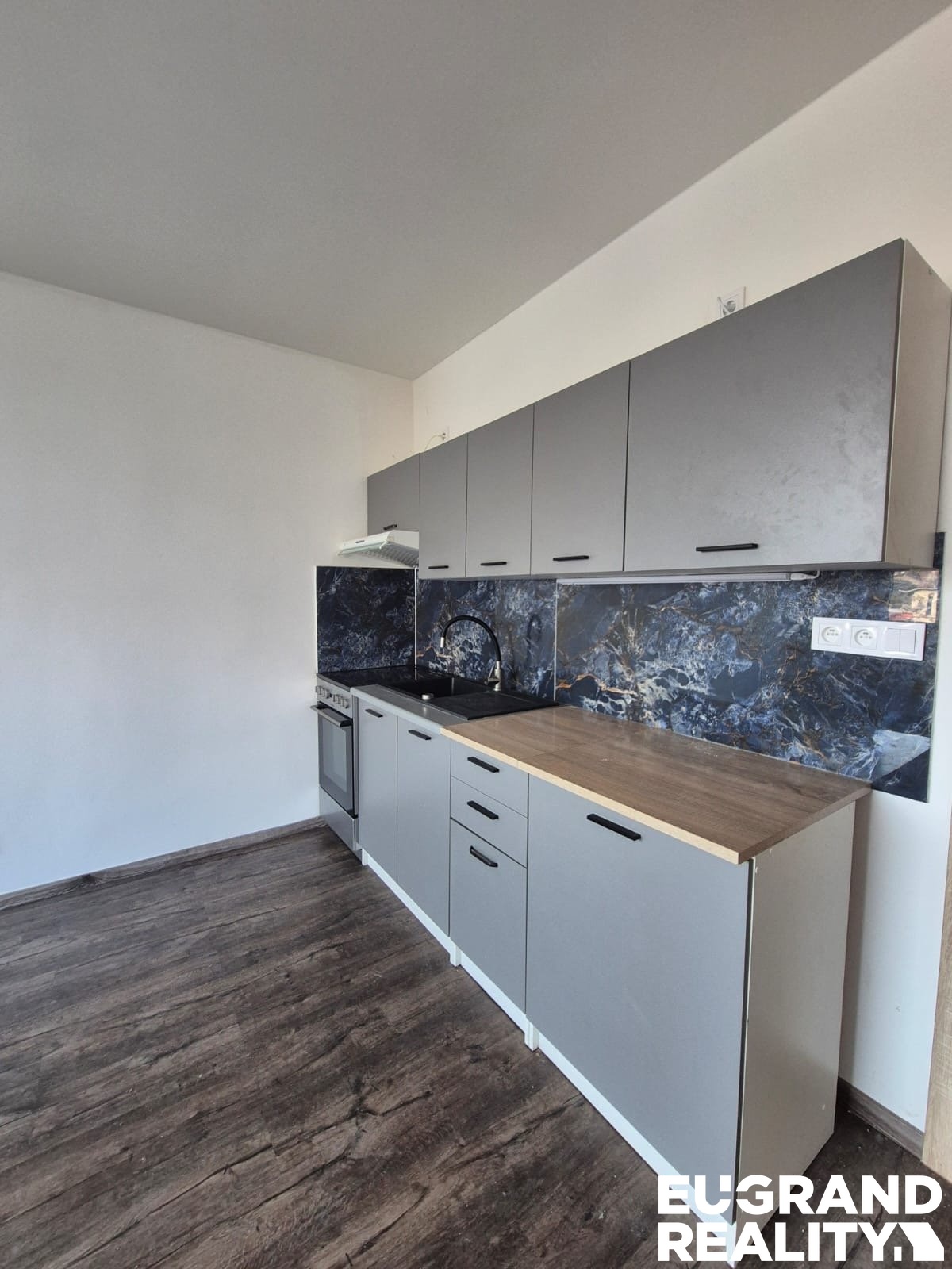 a14da887-5bc1-4529-acdb-22a167d957f6