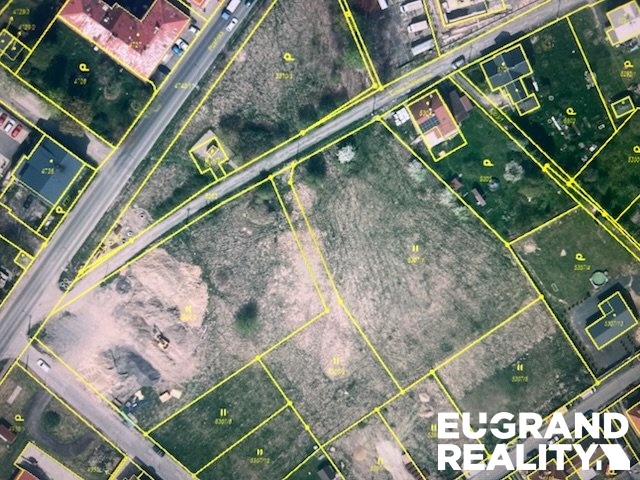 FD7B1EF5-99EB-441A-842A-4908B63D9852