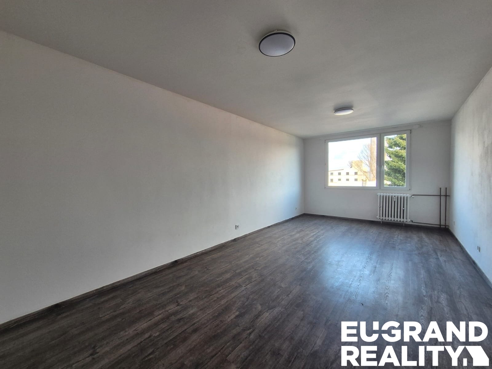 e42dcb8b-2a95-464c-83d8-000f71057321