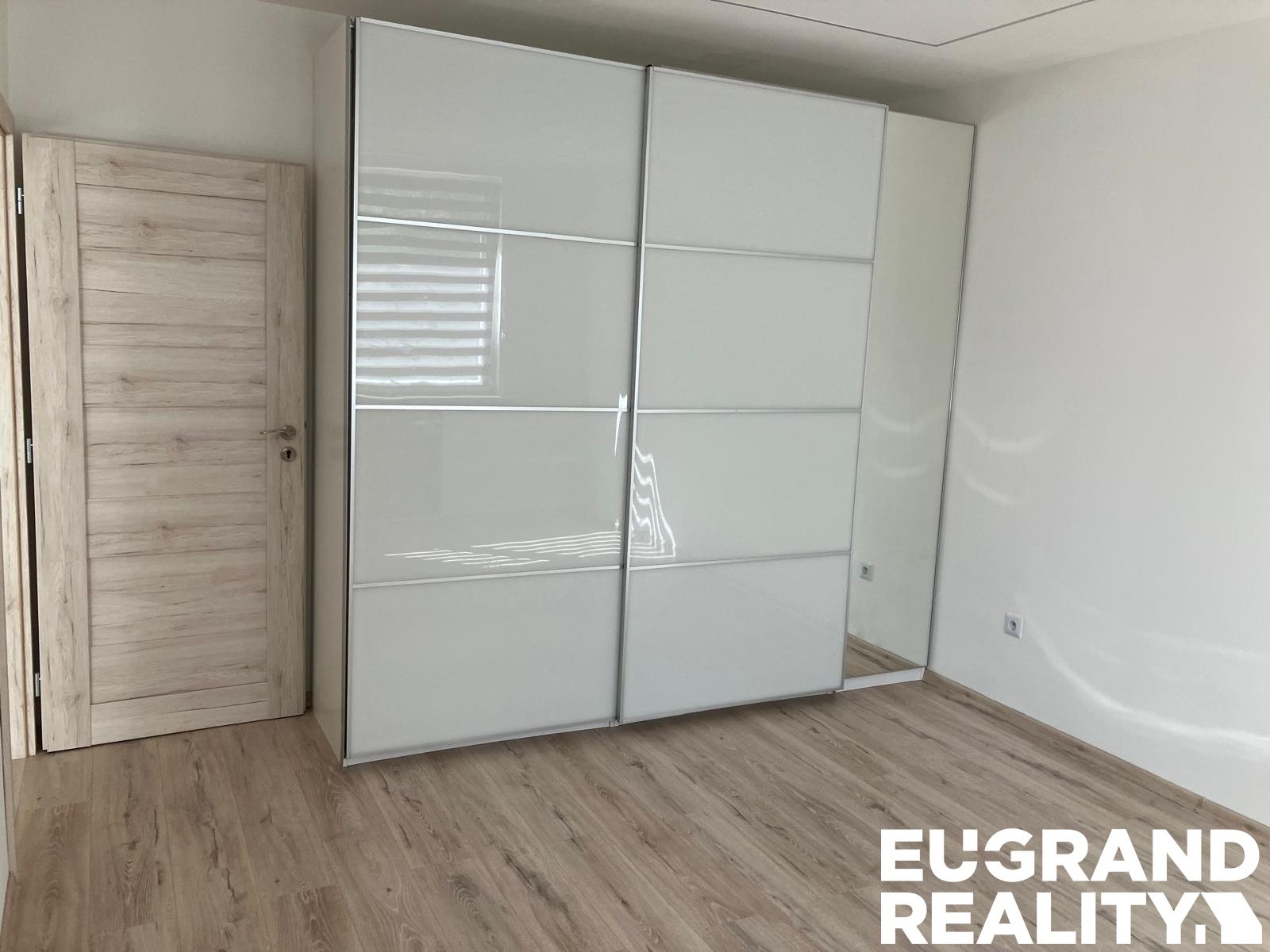 WhatsApp Image 2026-02-23 at 20.12.16 (1)