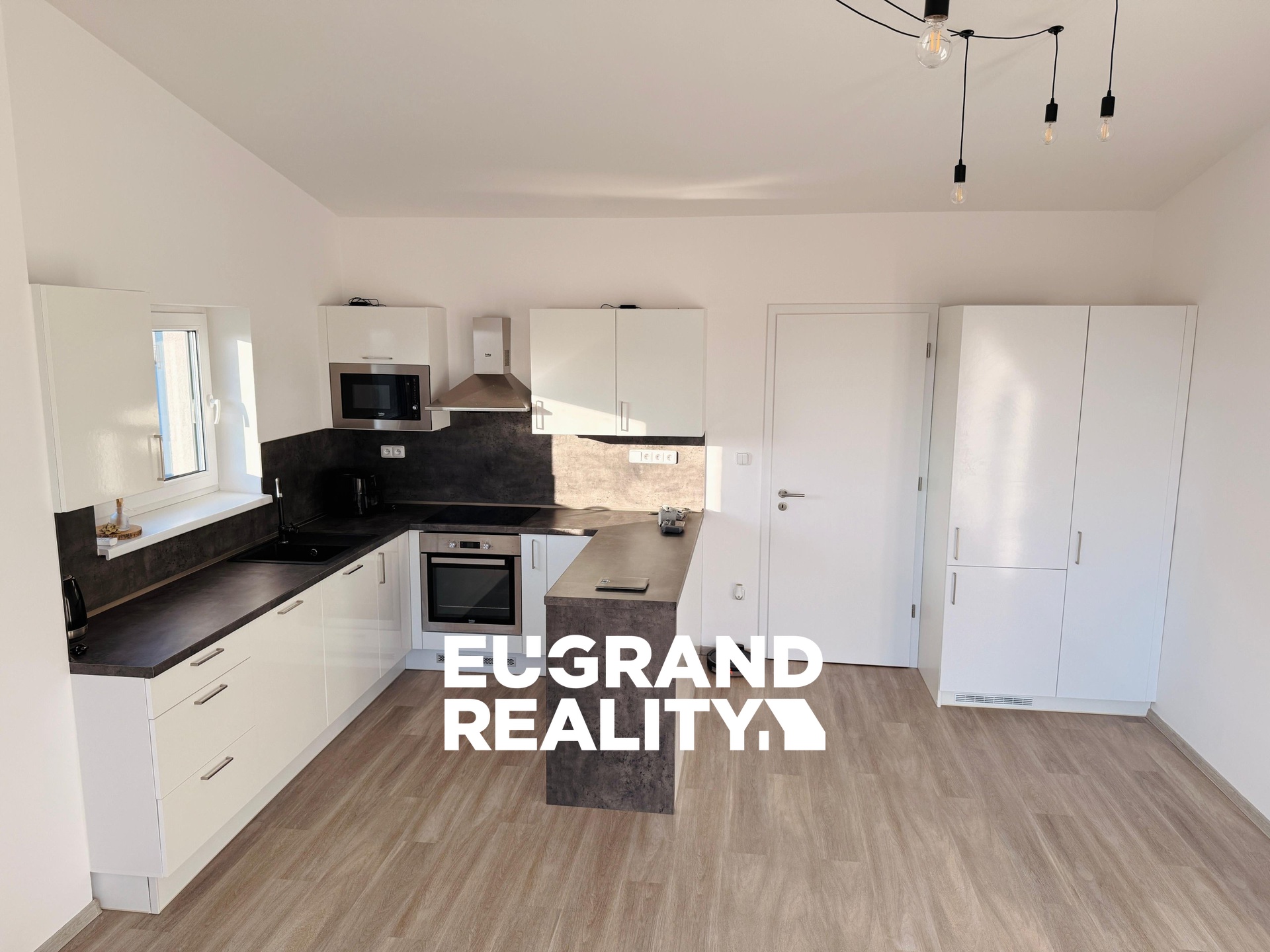 WhatsApp Image 2026-03-12 at 07.45.46 (19)