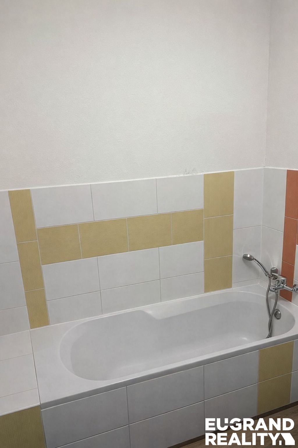 WhatsApp Image 2026-03-27 at 12.17.45 (2)