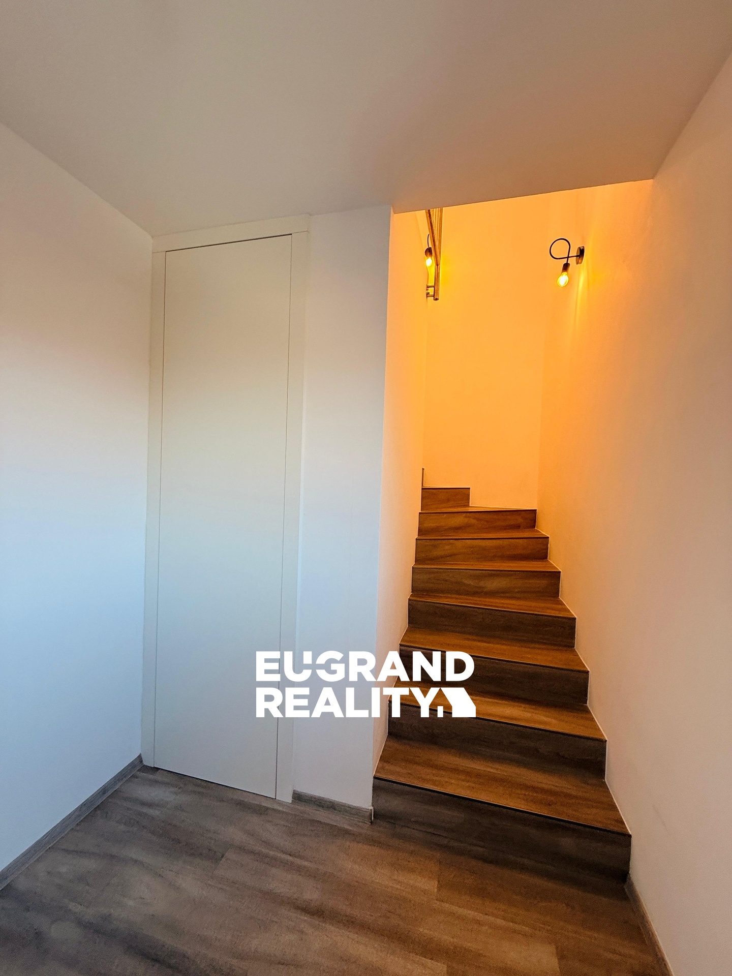 WhatsApp Image 2026-03-12 at 07.45.46 (13)