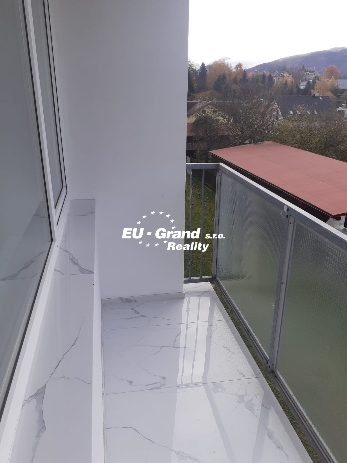 639adbf9-66d5-4990-9bf4-33e70ae0c946