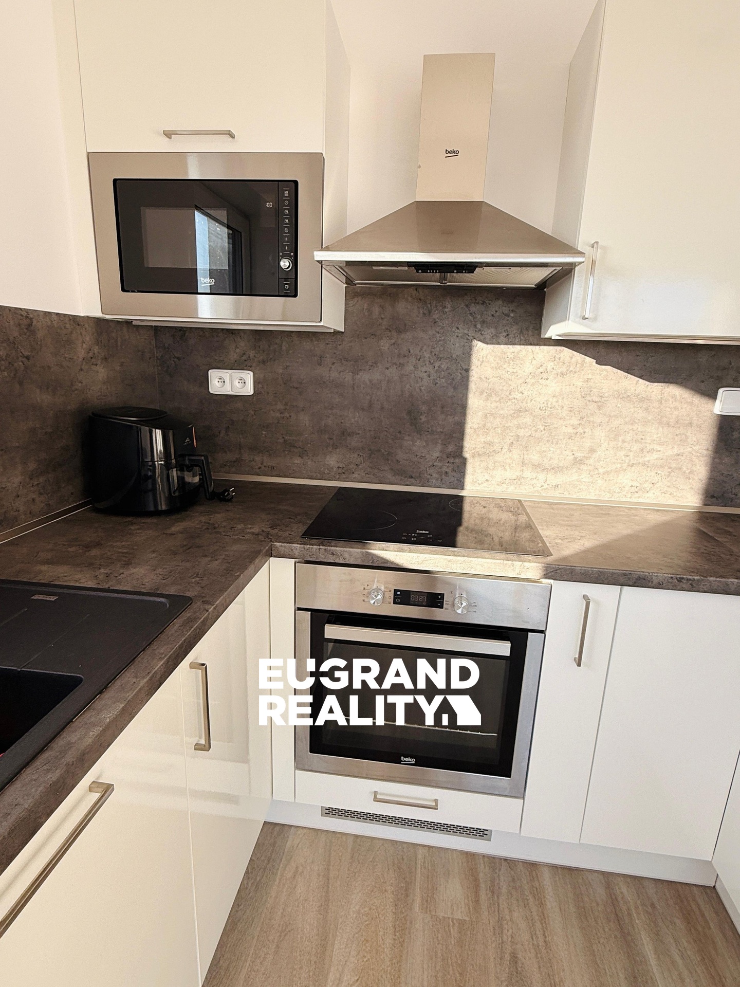 WhatsApp Image 2026-03-12 at 07.45.46