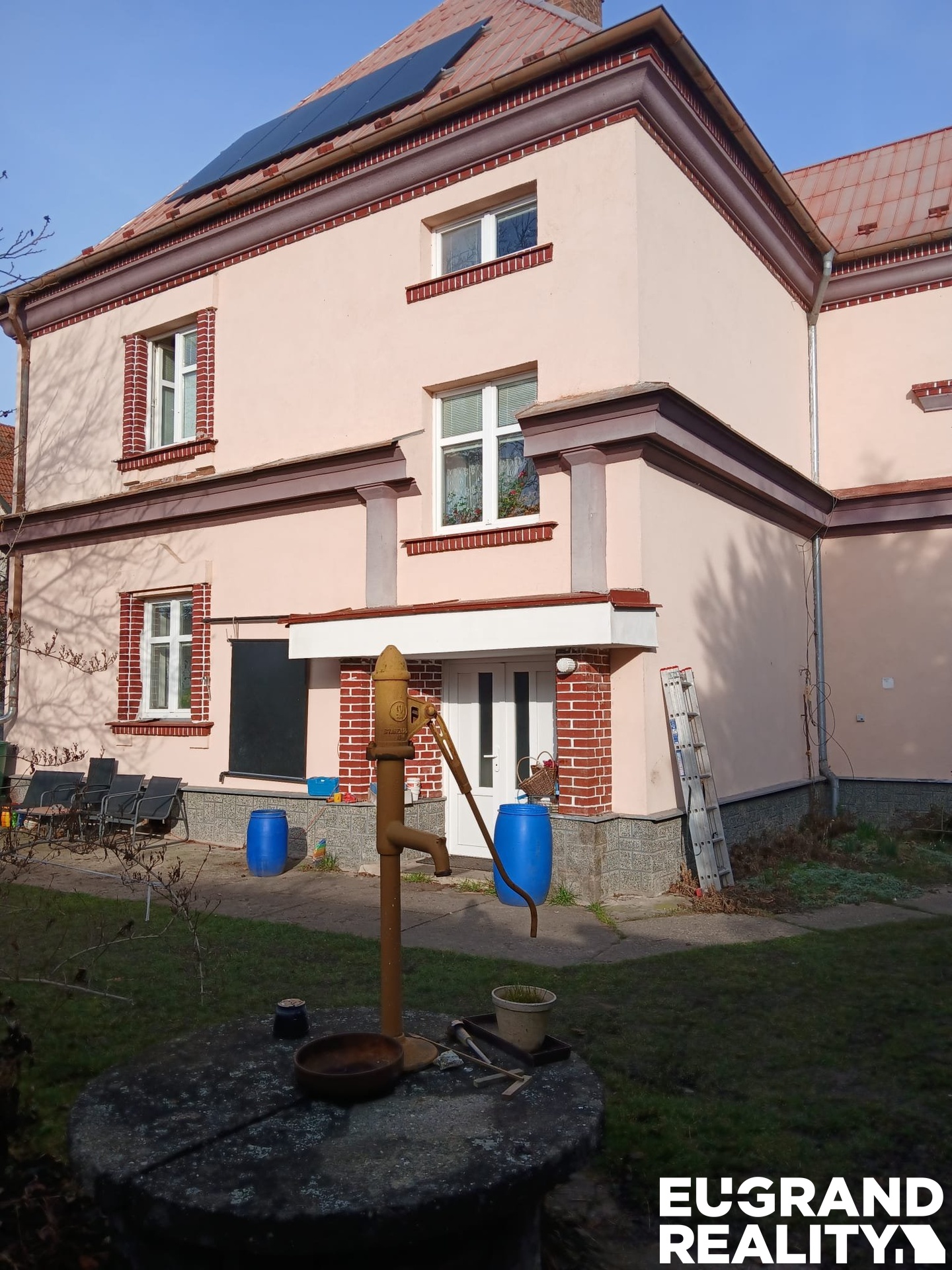 WhatsApp Image 2026-03-08 at 08.43.09 (1)