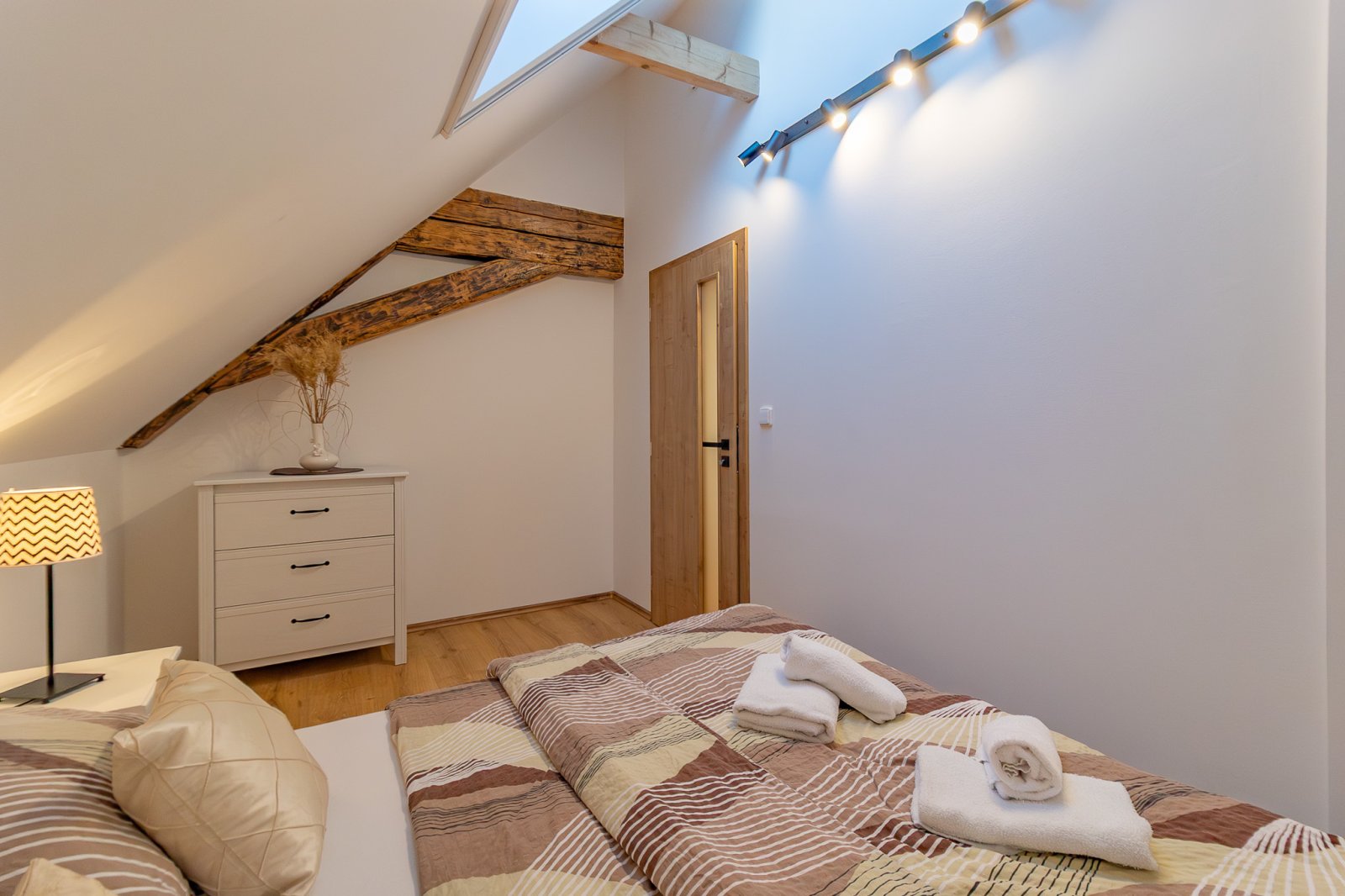 11. EL-WET REALITY Jiřičná .jpg