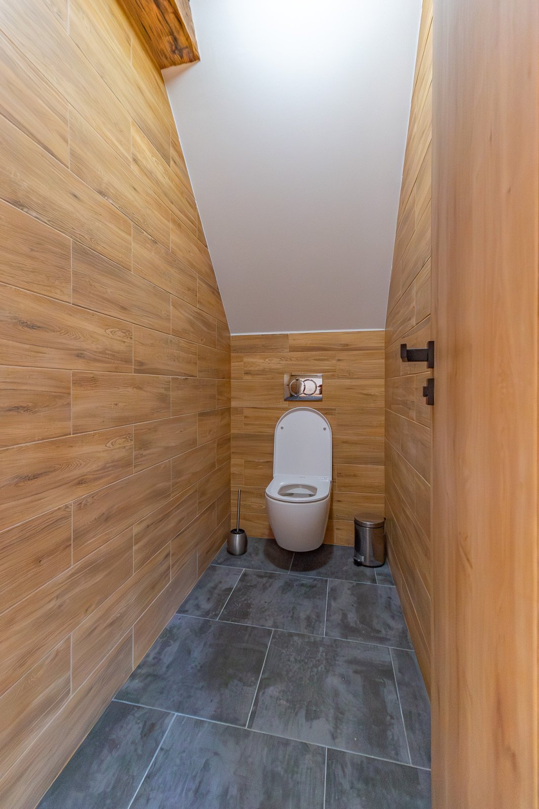 9. EL-WET REALITY Jiřičná .jpg