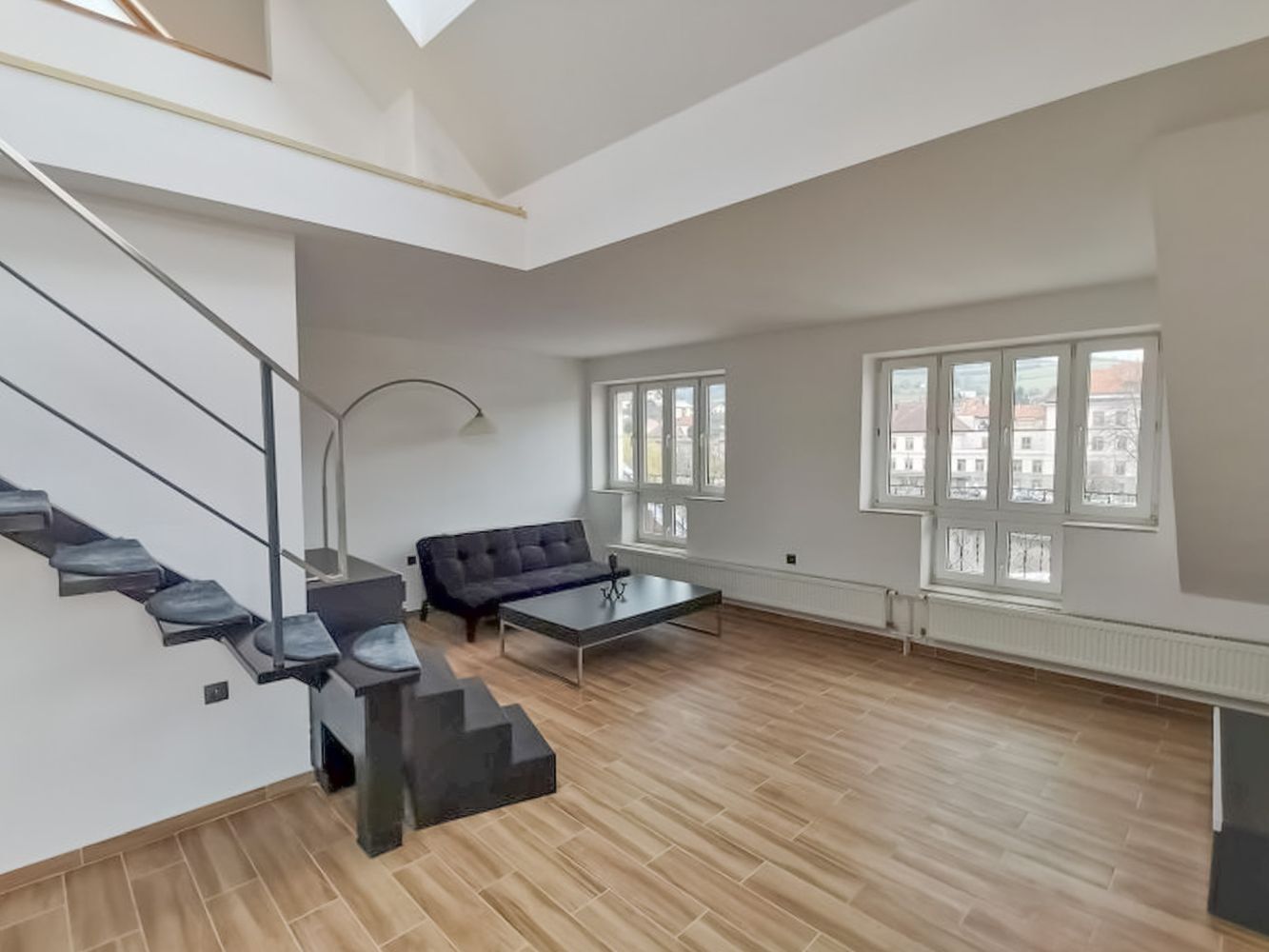 17 EL-WEST reality Sušice.jpg