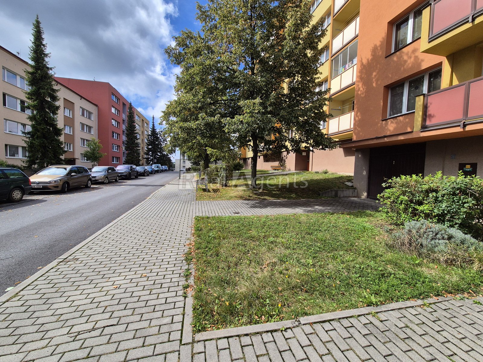 dům