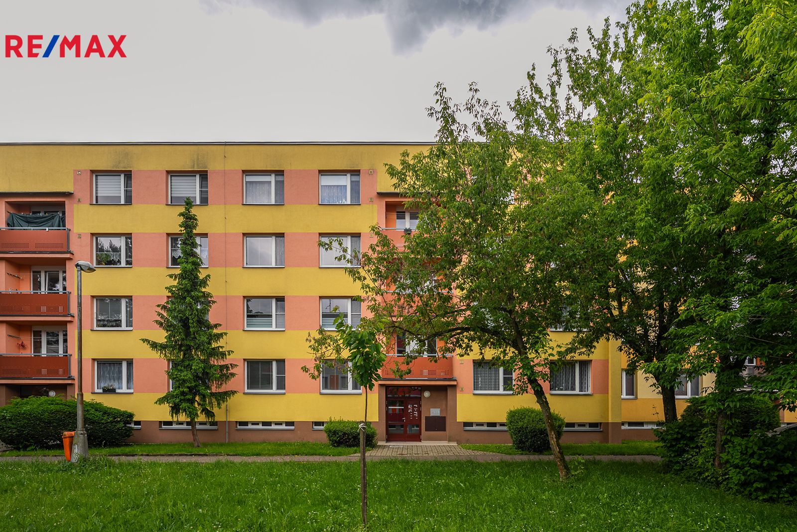 Dům