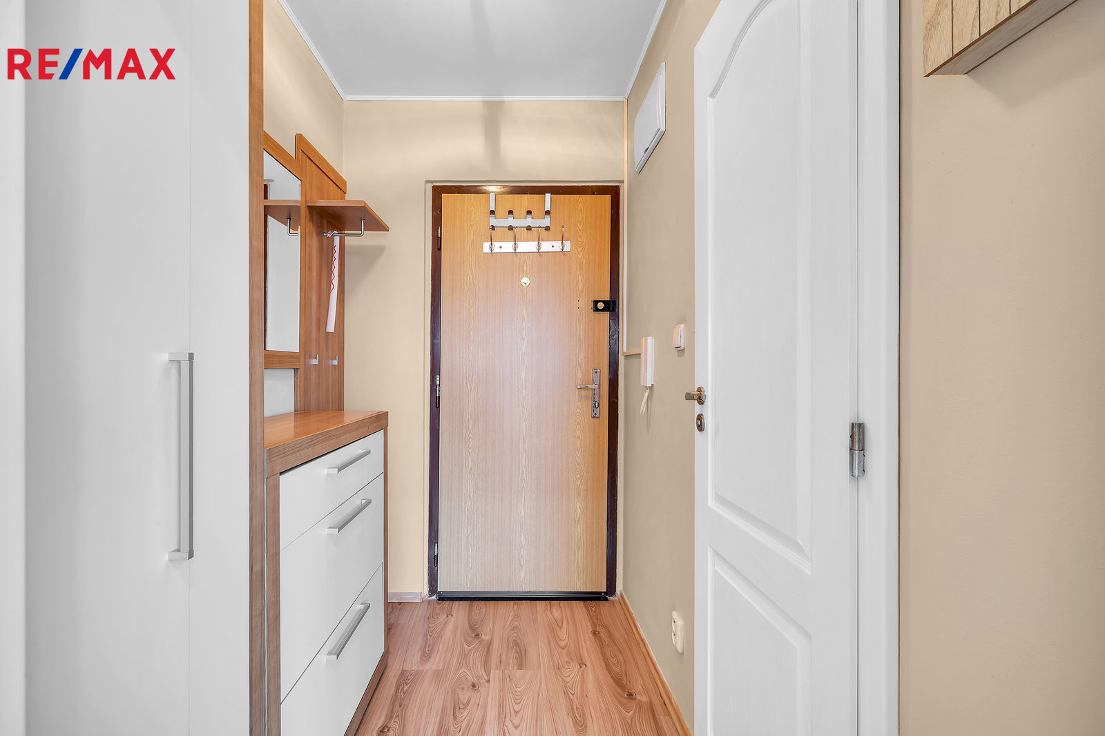 Byt 1+kk Podskalské nábřeží 1352, Kolín - vstupní 