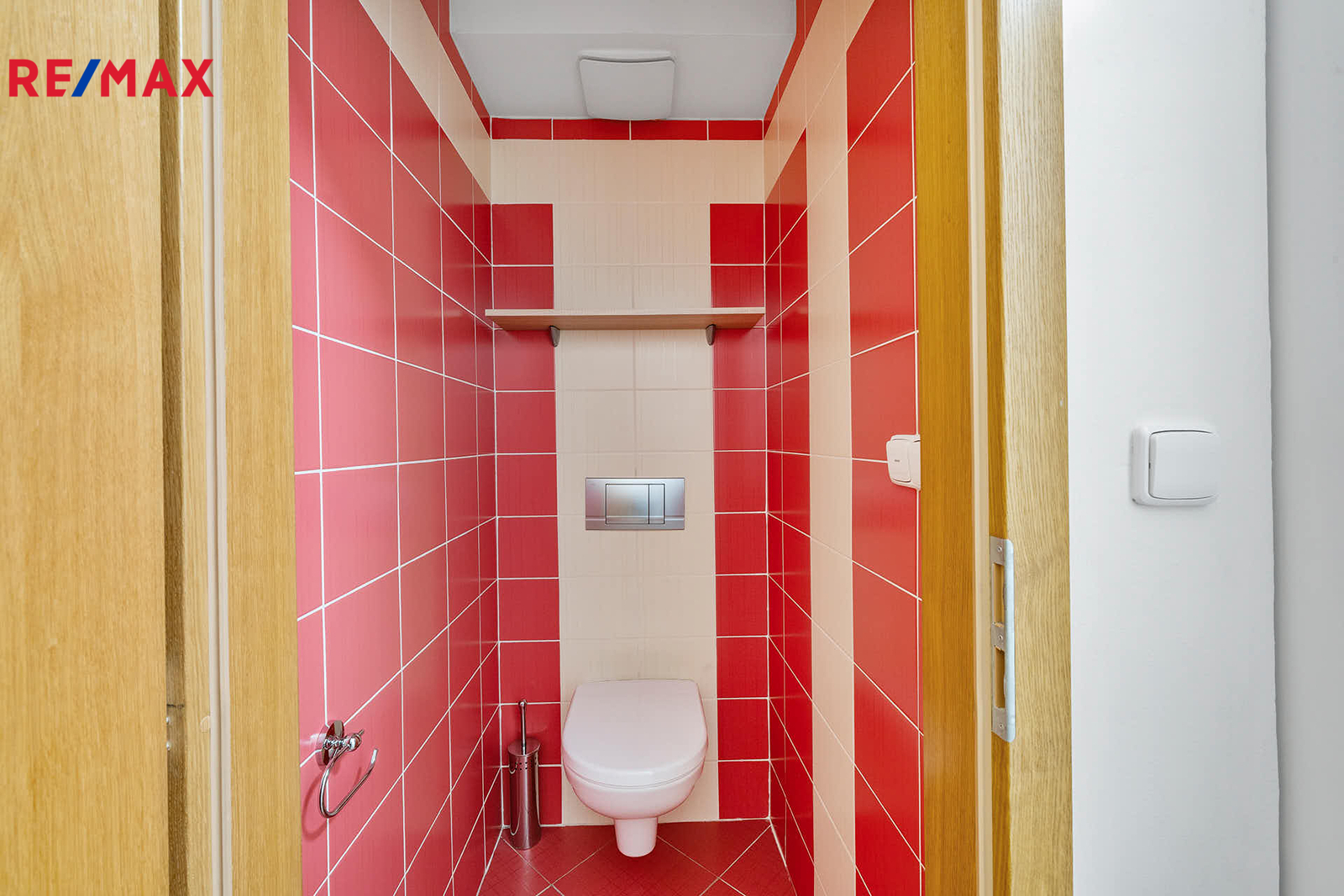 samostatné WC