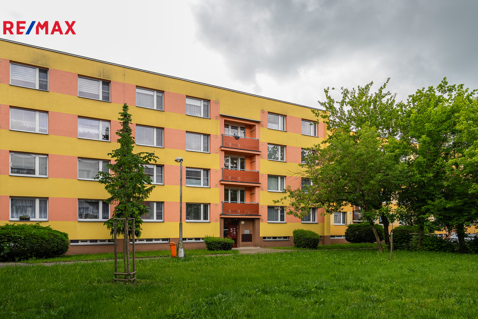 Dům