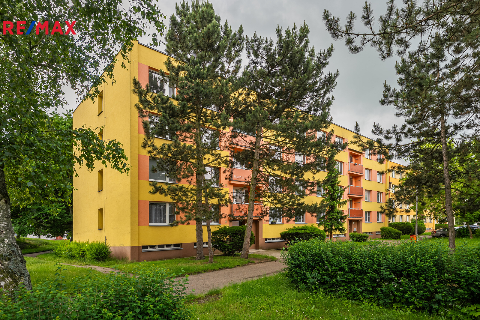 Dům