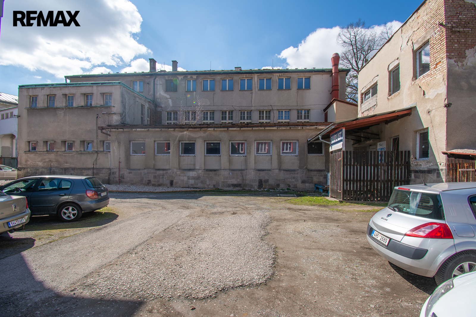 ZadníZadní pohled pohled