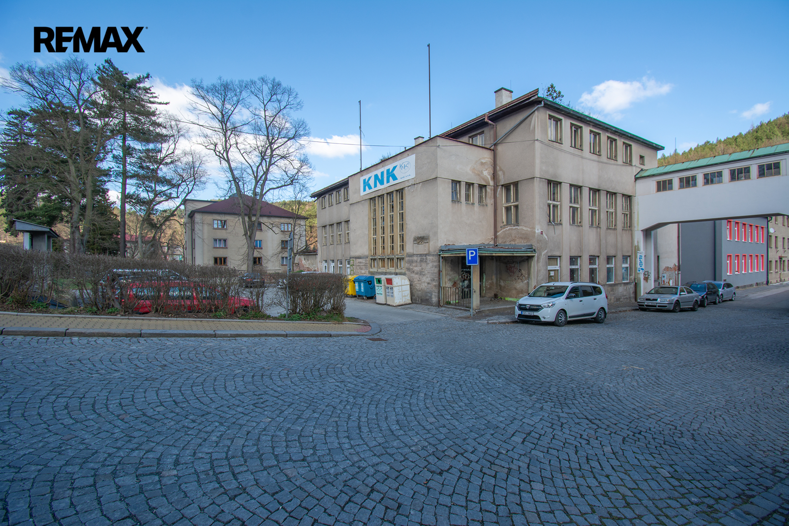 Příjezd k nemovitosti