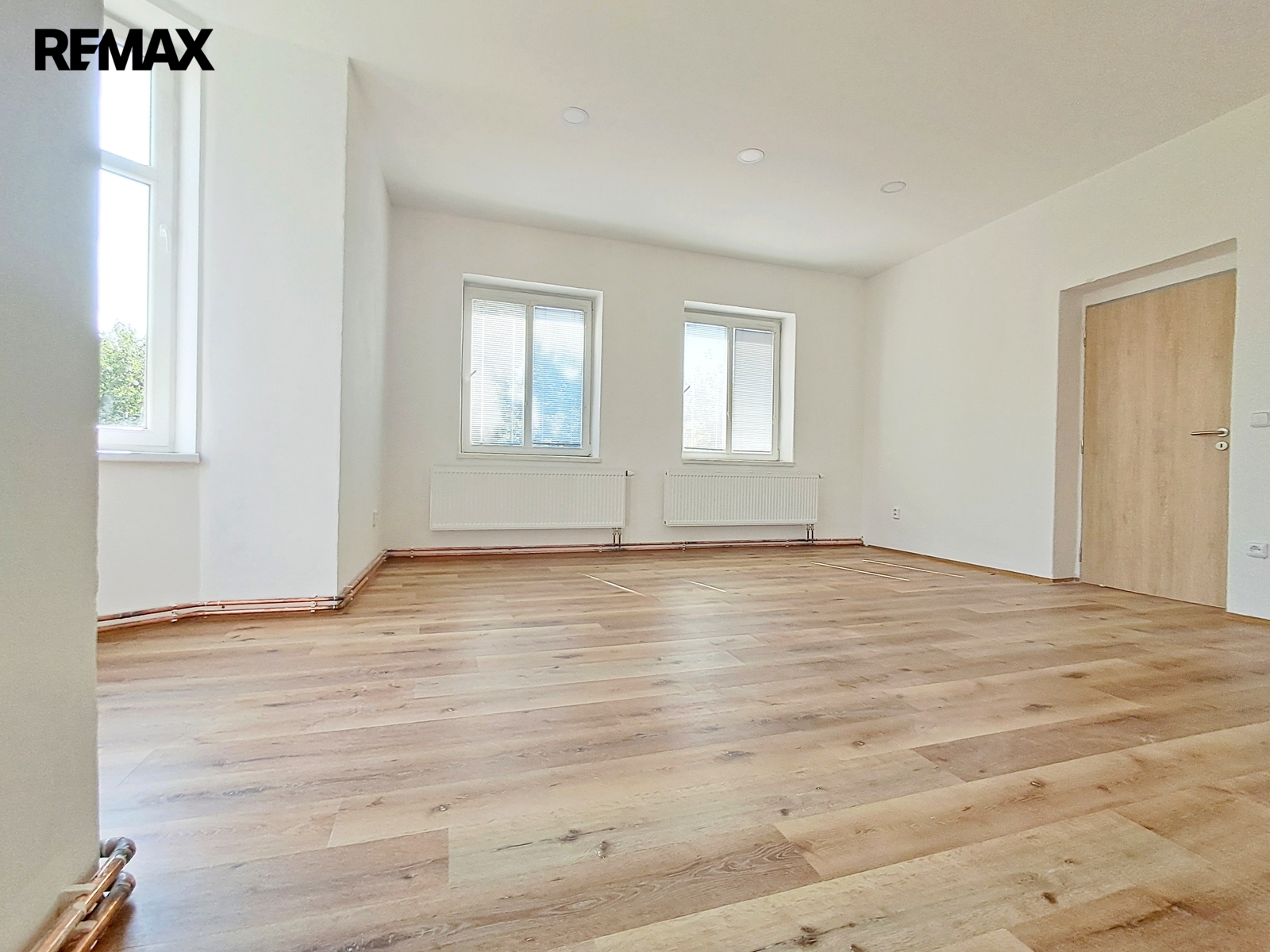 Byt 2+kk, Masarykovo náměstí, Police nad Metují - 