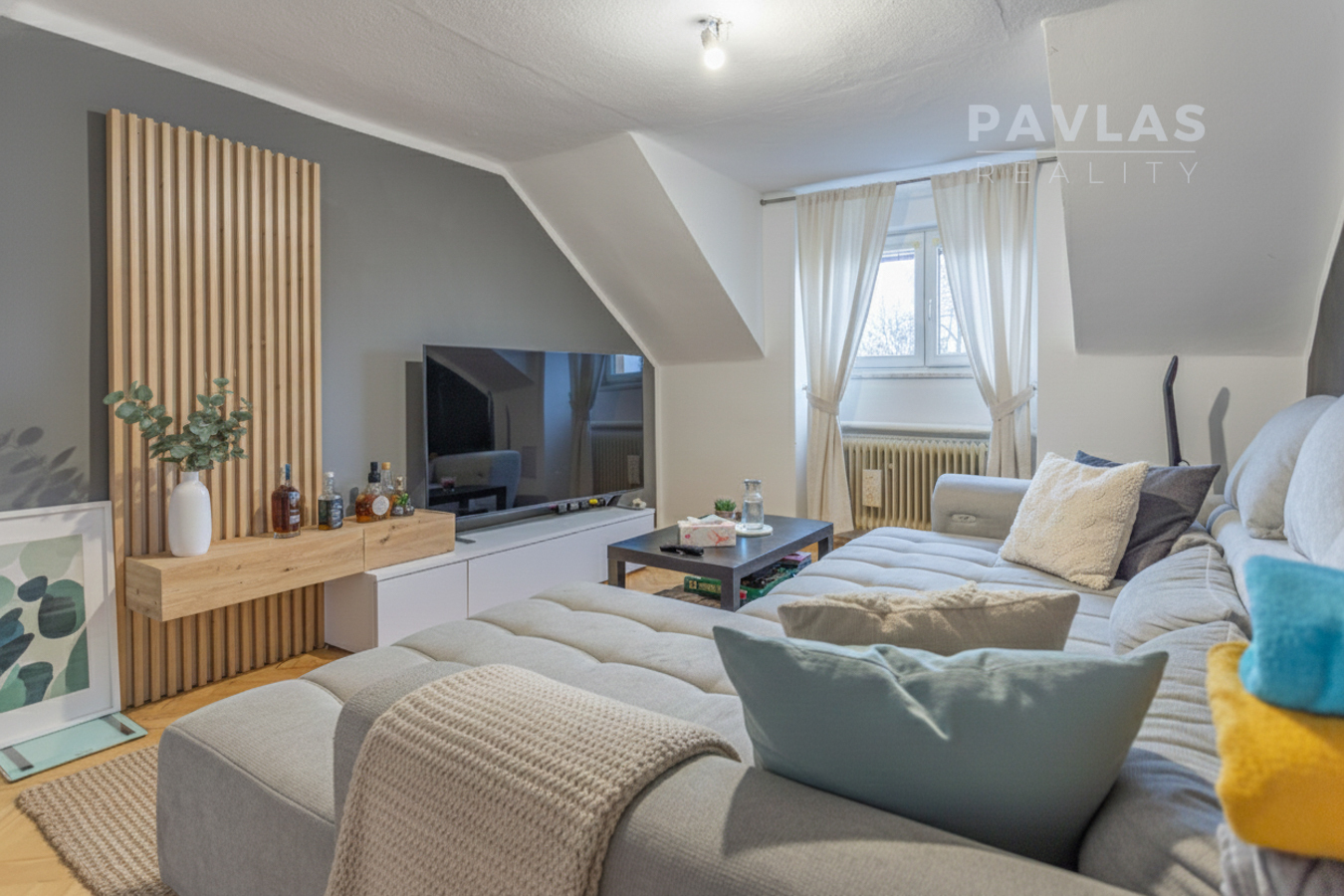 Jiráskovo nábřeží--2.jpg