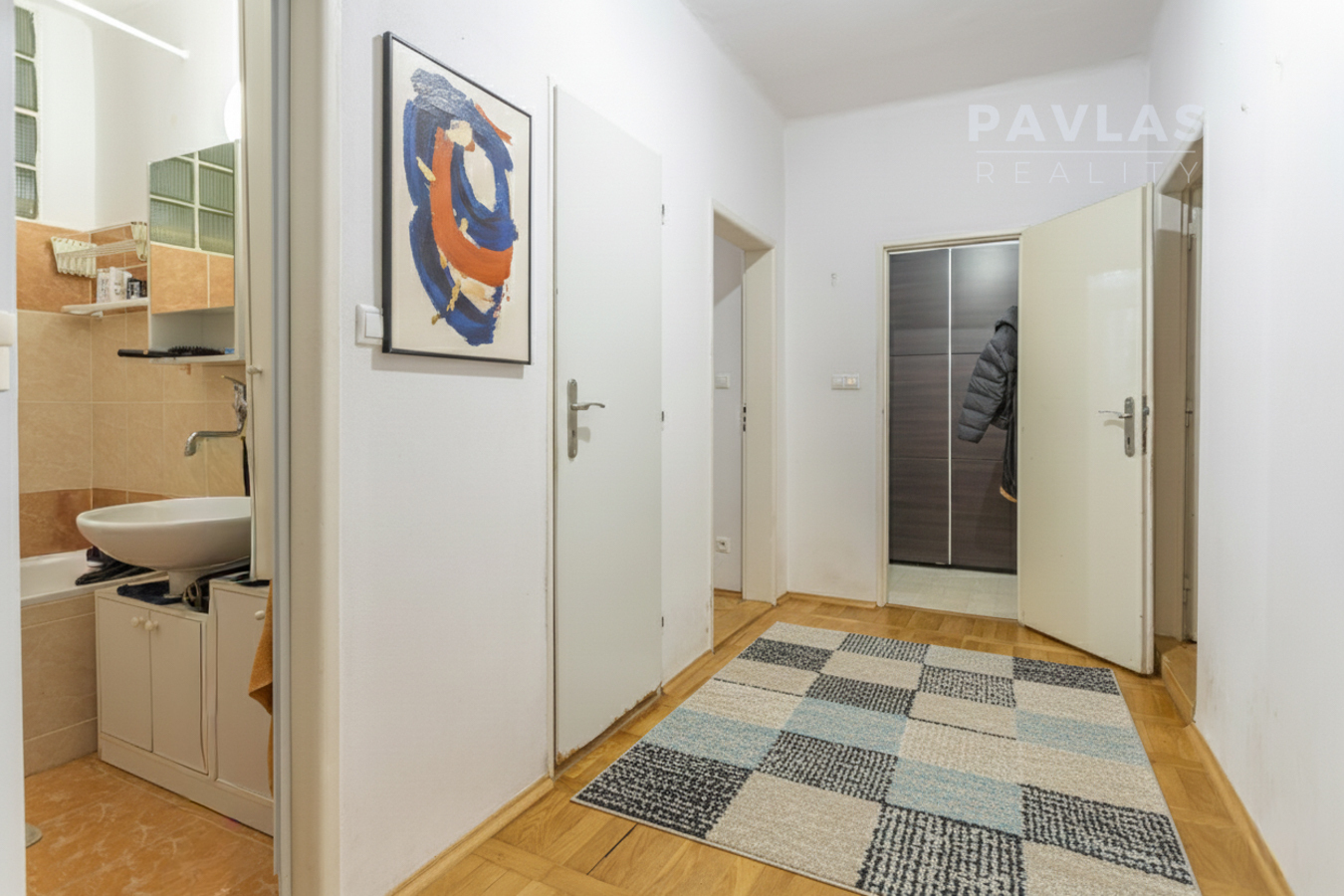 Jiráskovo nábřeží-4.jpg