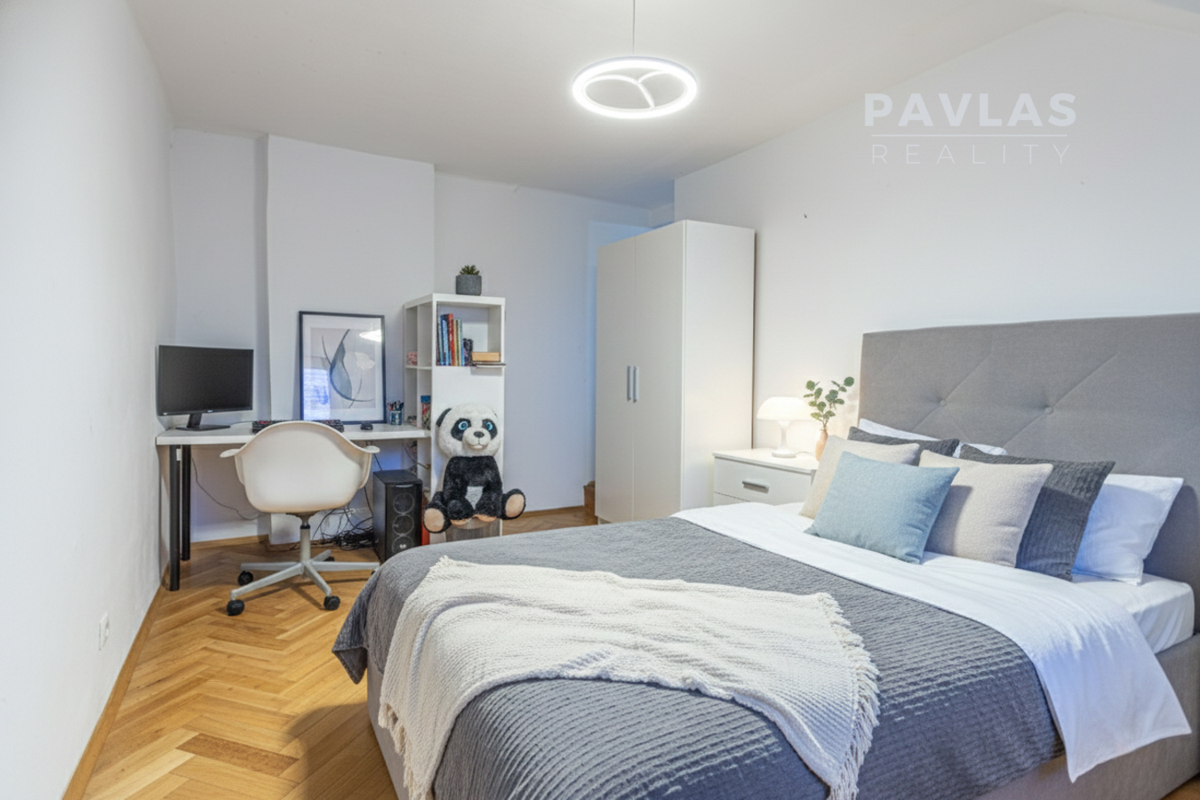 Jiráskovo nábřeží--5.jpg