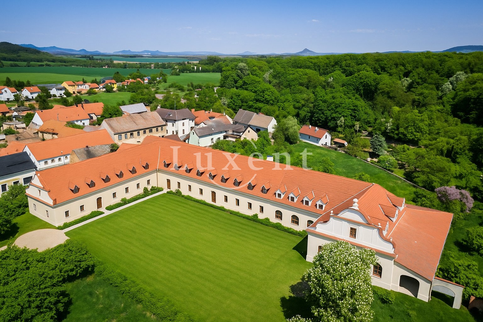 vizualizace budova shora