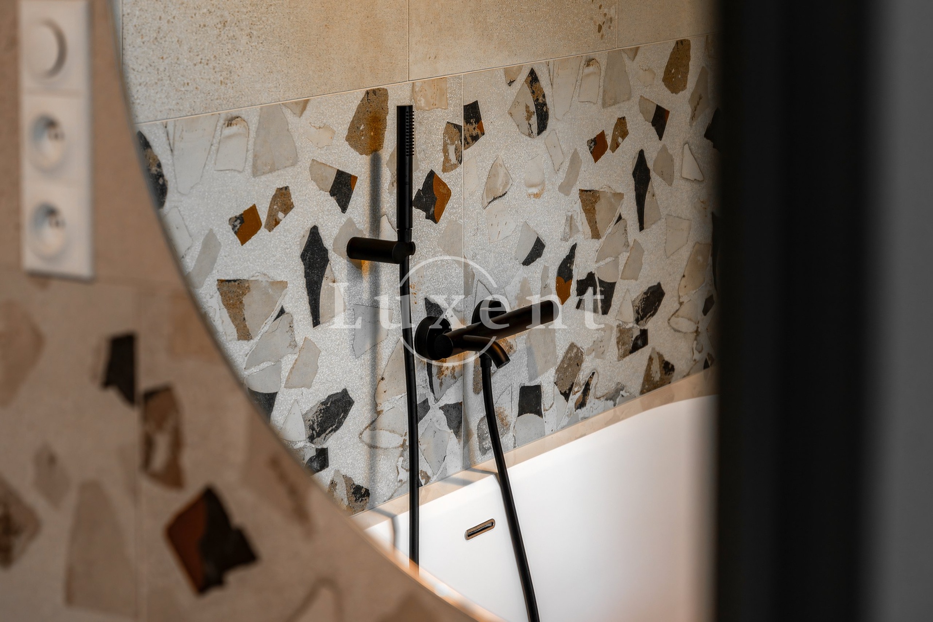 zařízená koupelna