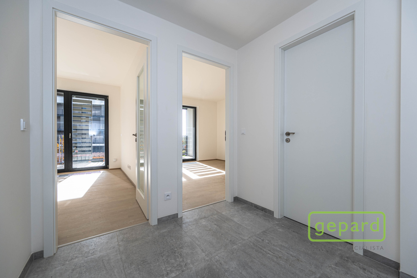 Pohled z předsíně