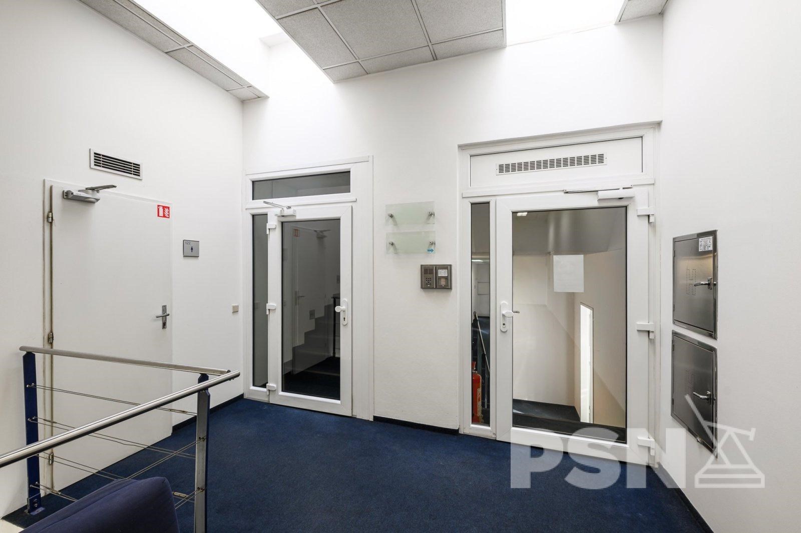 Pronájem kanceláře Praha 4 350 Kč za měsíc, foto 4