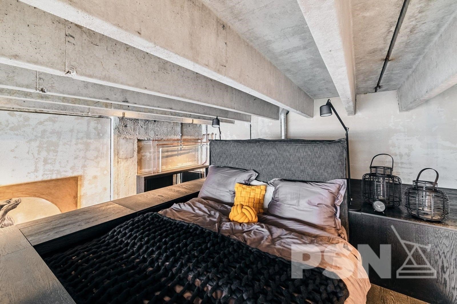 Moderní loft 2+kk s balkonem ve Vanguard Prague