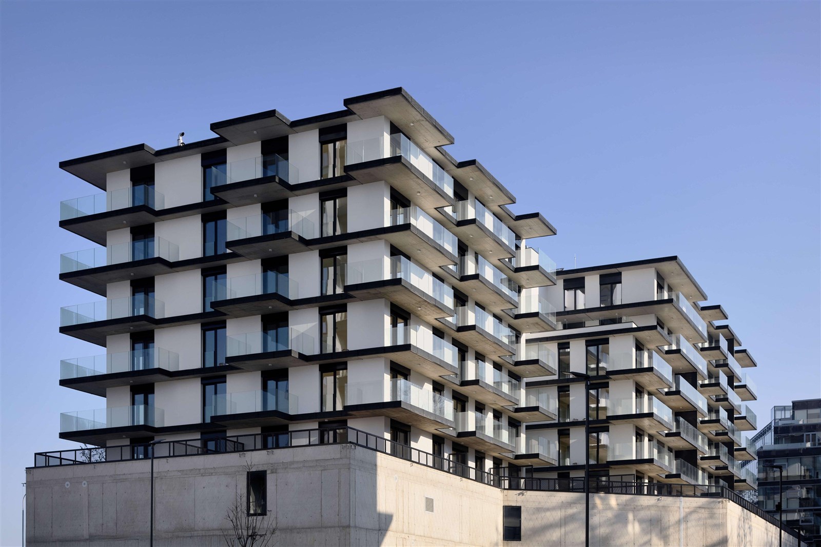 Ahoj, máme volnou jednotku č. 271 s dispozicí 3+kk