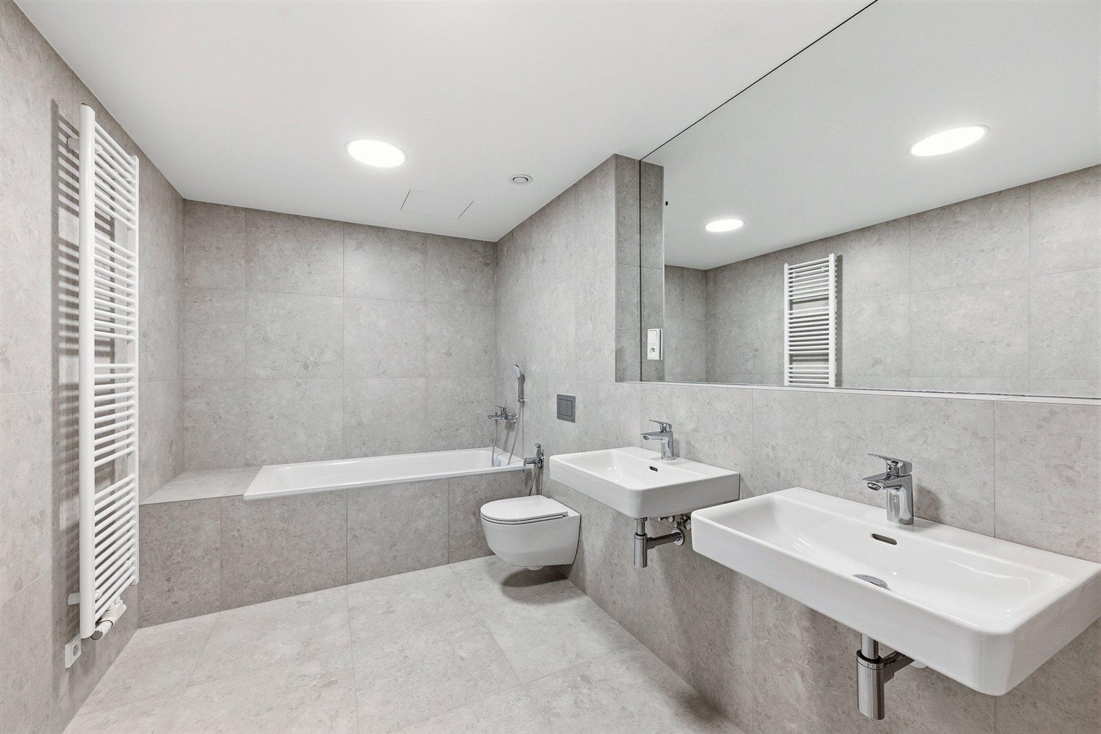 Ahoj, máme volnou jednotku č. 185 dispozicí 4+kk