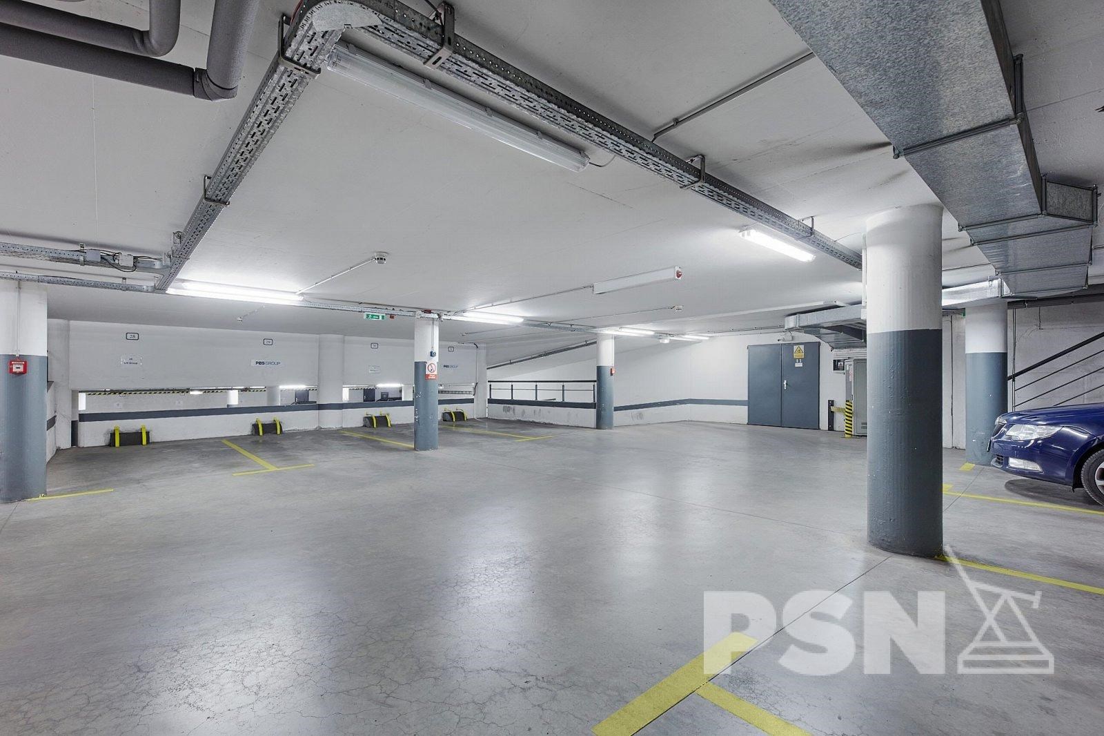 Pronájem kanceláří 300m2, Praha 1