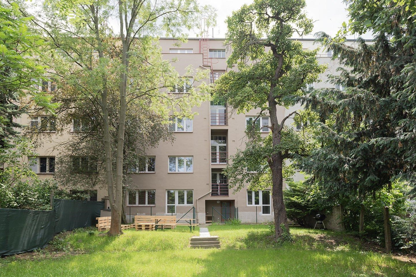 Bytová jednotka s dispozicí 2+kk a celkovou plocho