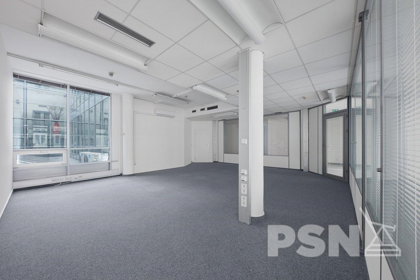 Pronájem kanceláří 300m2, Praha 1
