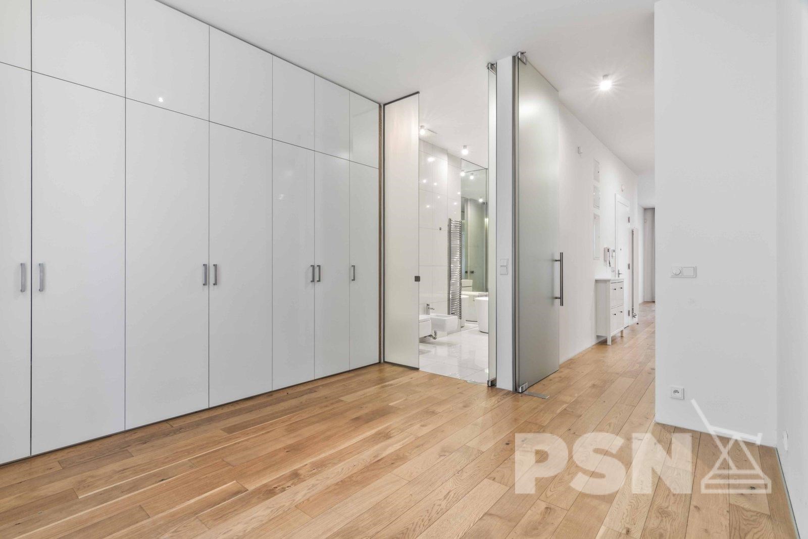 Krásný byt s terasou u Jiřího z Poděbrad