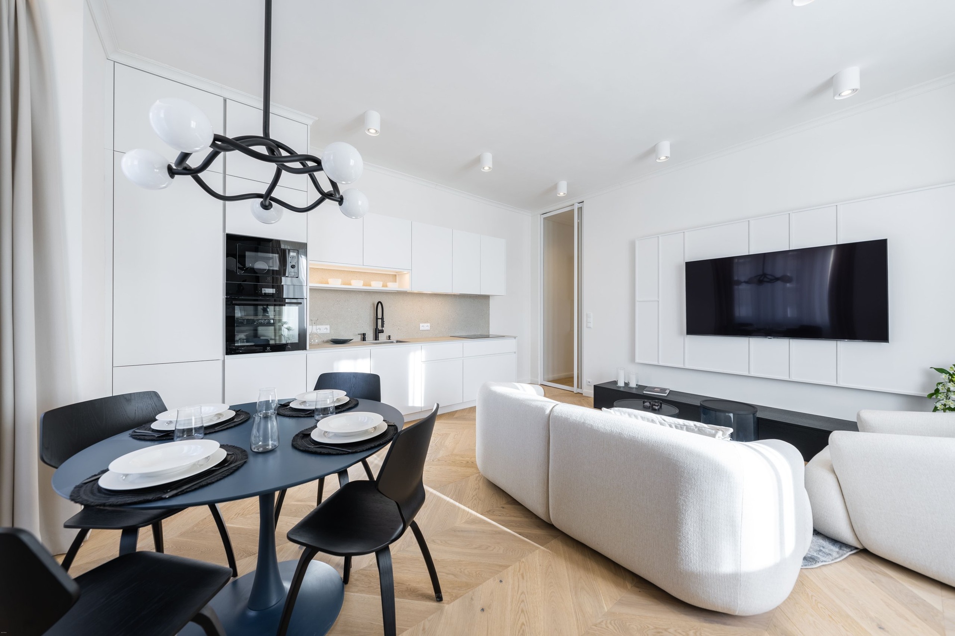 jeseniova-ar503153-hdr-edb17c