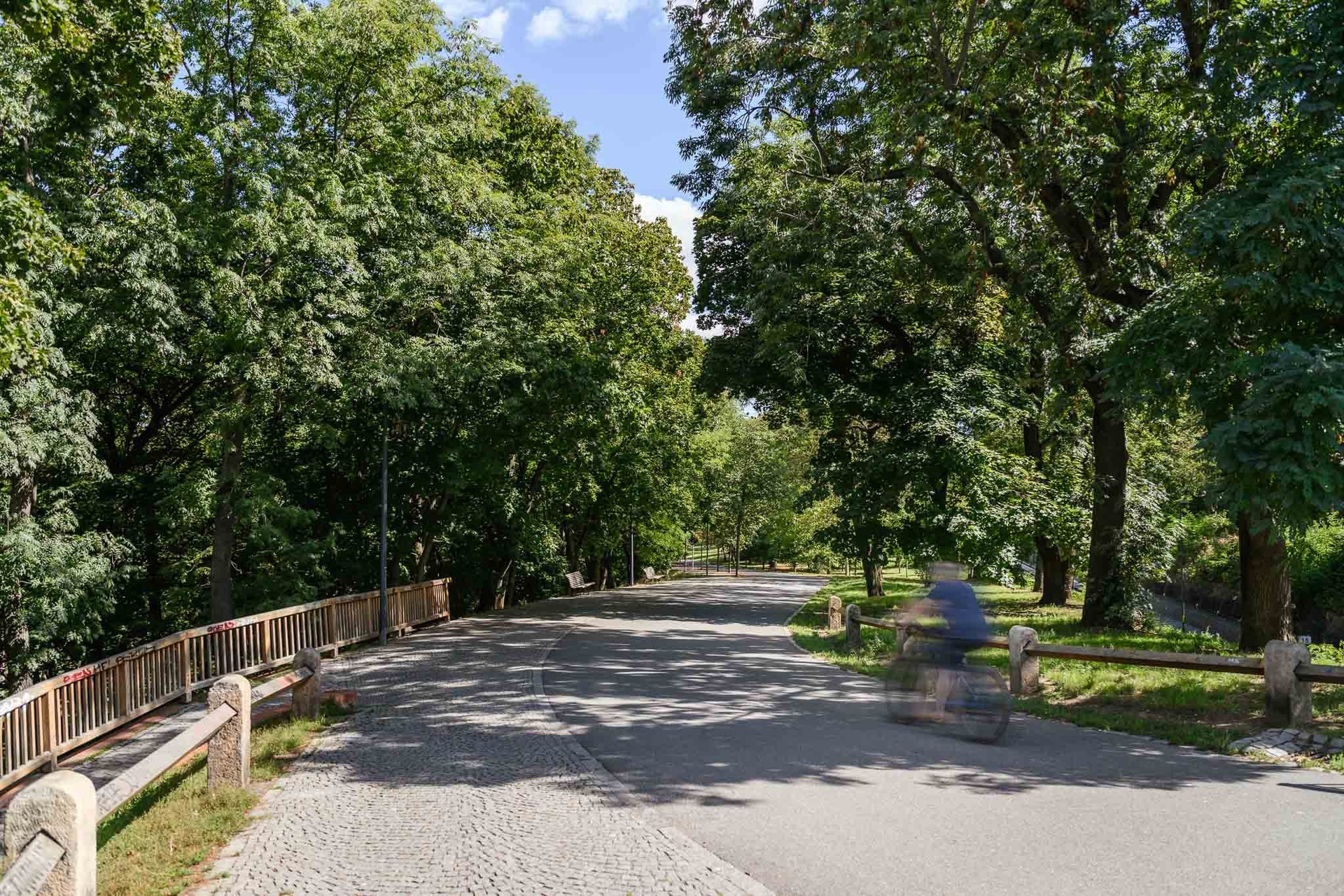 006_U Akademie_Social 2048px