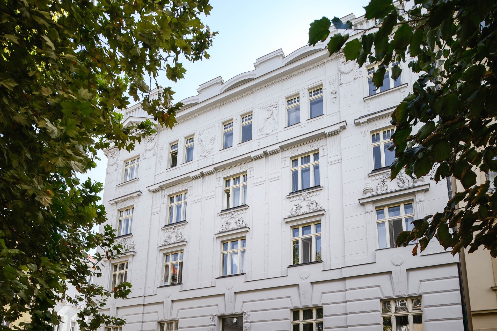 001_U Akademie_Social 2048px