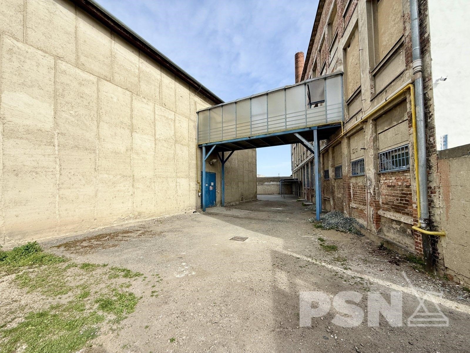 Komerční hala - Komárovské nábřeží Brno