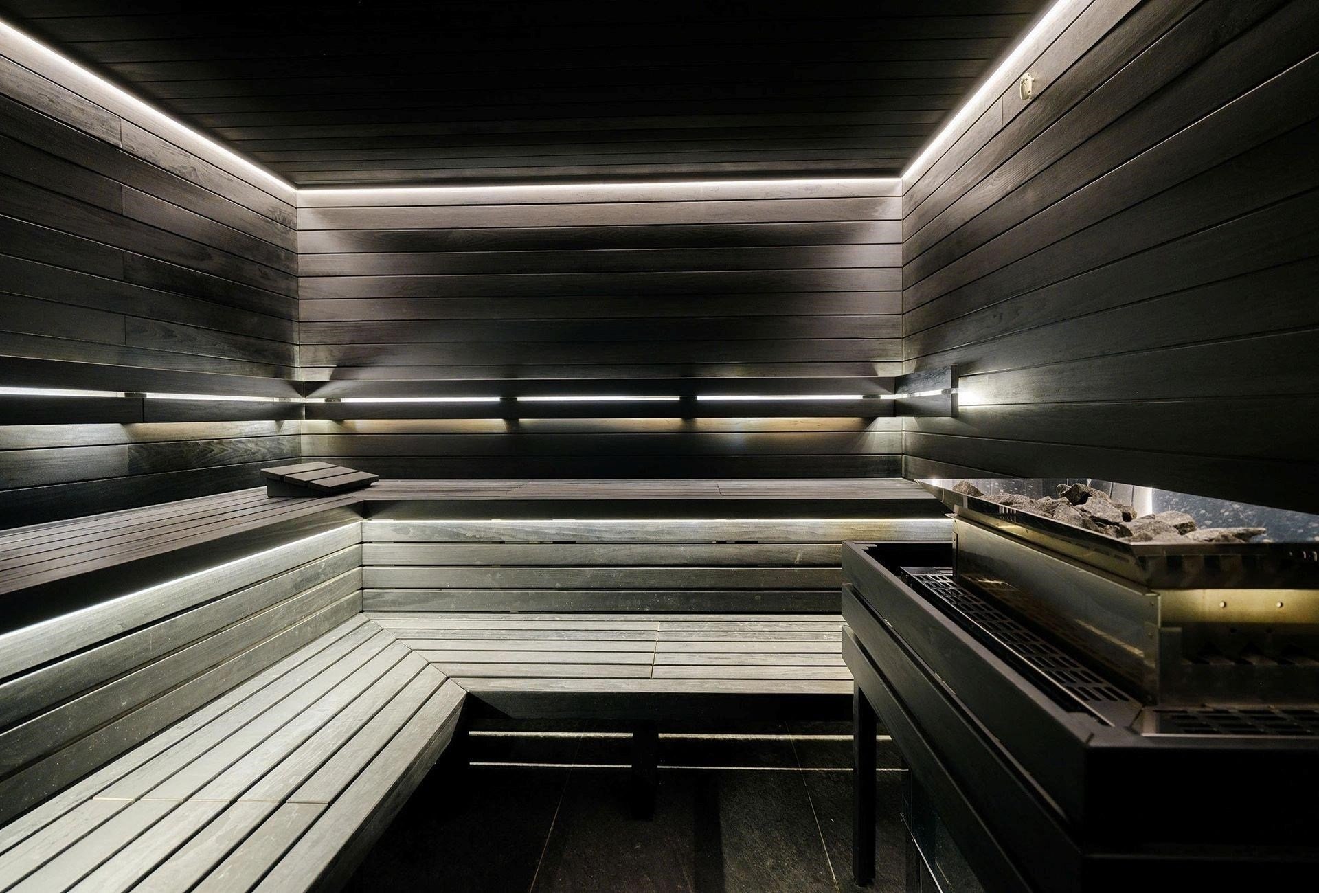 Komerční prostory s terasou o celkové ploše 95,8 m&sup2; ve 3