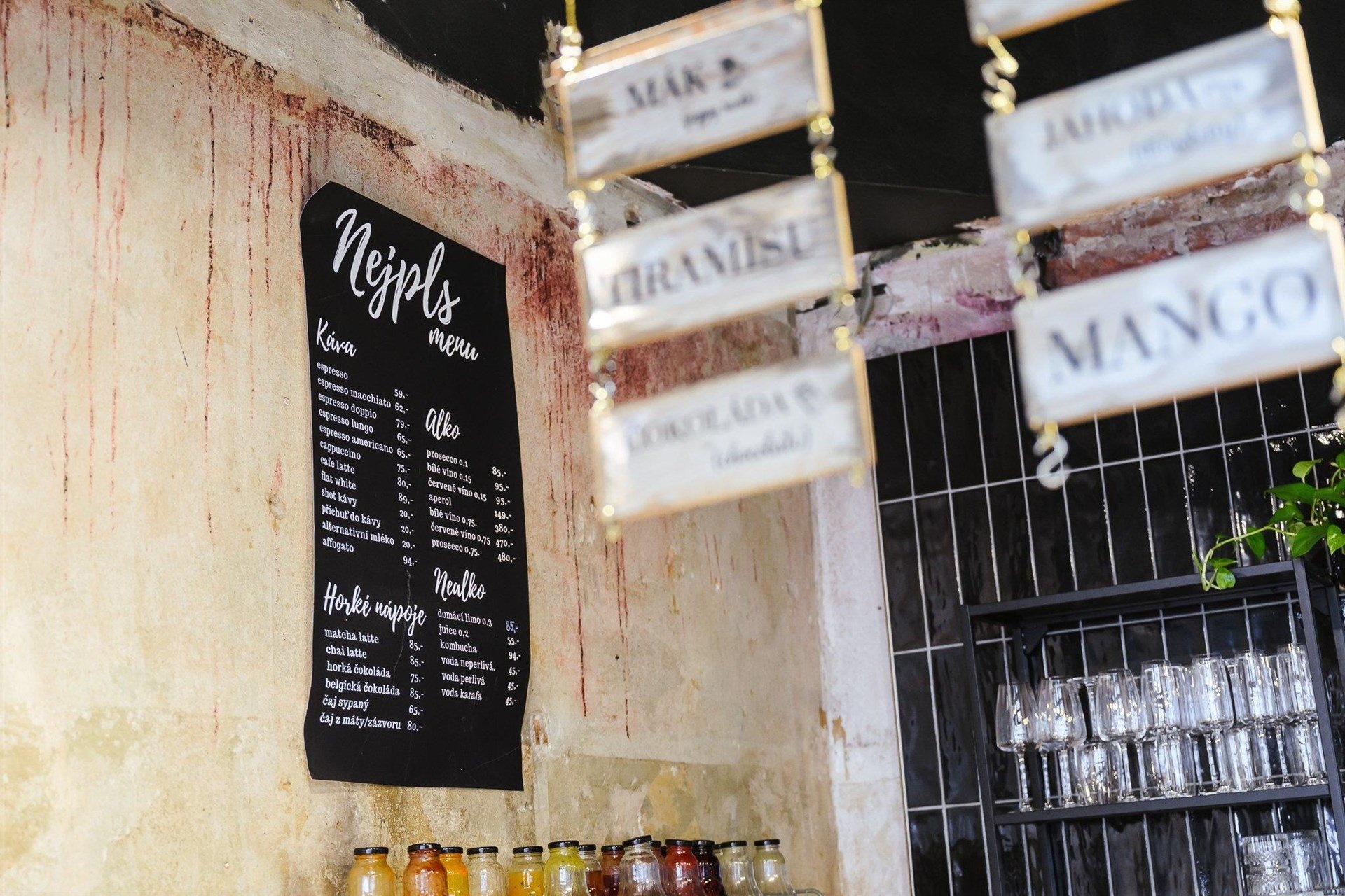 Prostorný byt 2+kk na Žižkově